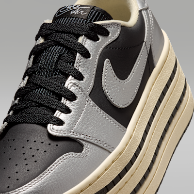 Air Jordan 1 Triple Stack Women's Shoes. Nike JP